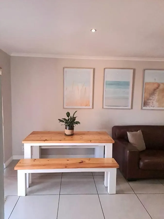 Apartment Cosy And Central Family Home Kapstadt