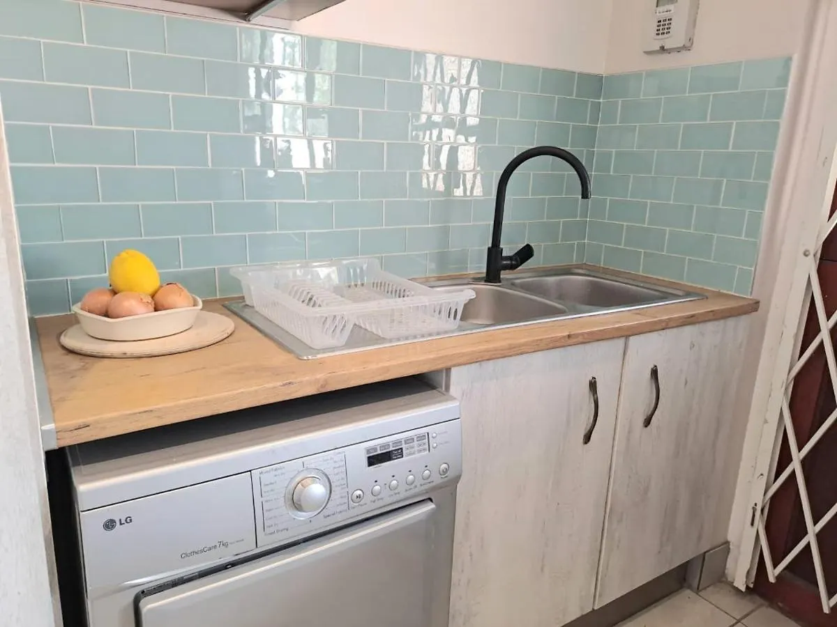 Cosy And Central Family Home Kapstadt